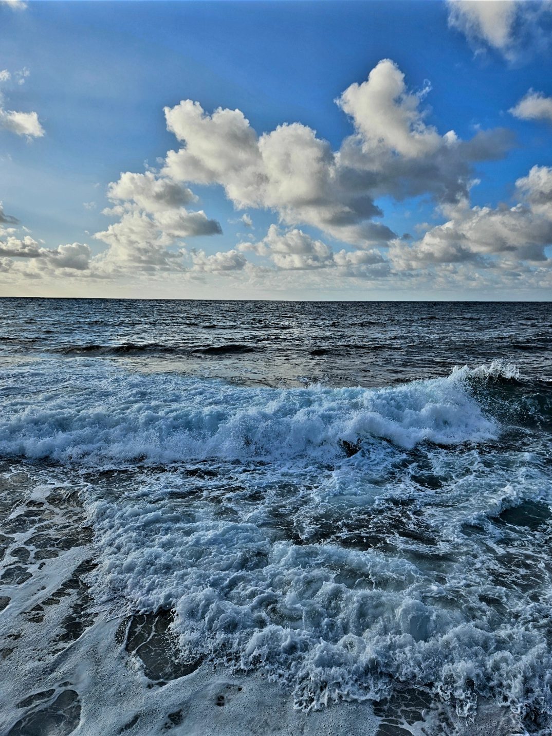 Surf — Litt Visual